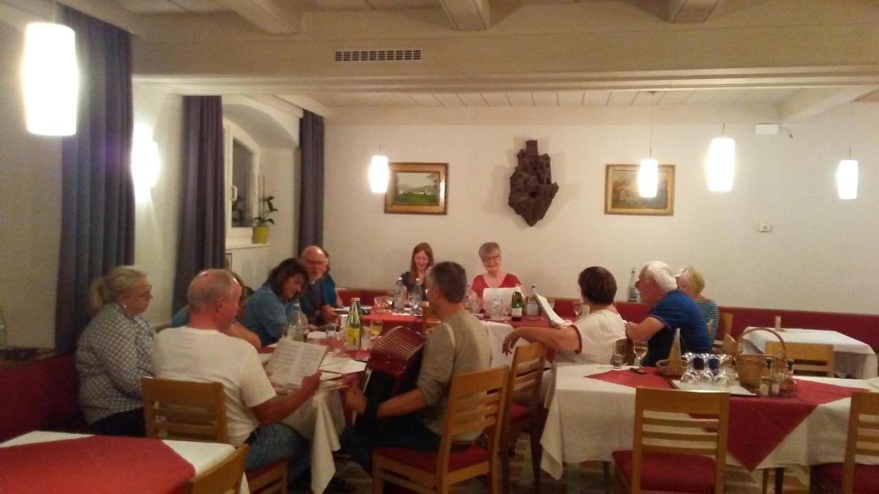 Hotel Zum Rossl Anterivo 外观 照片